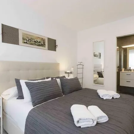 شقة The Collection - Issar سان سيباستيان