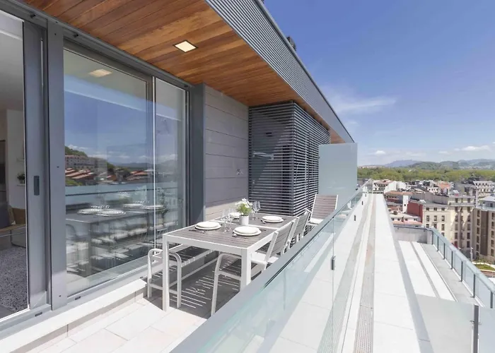 The Collection - Issar شقة